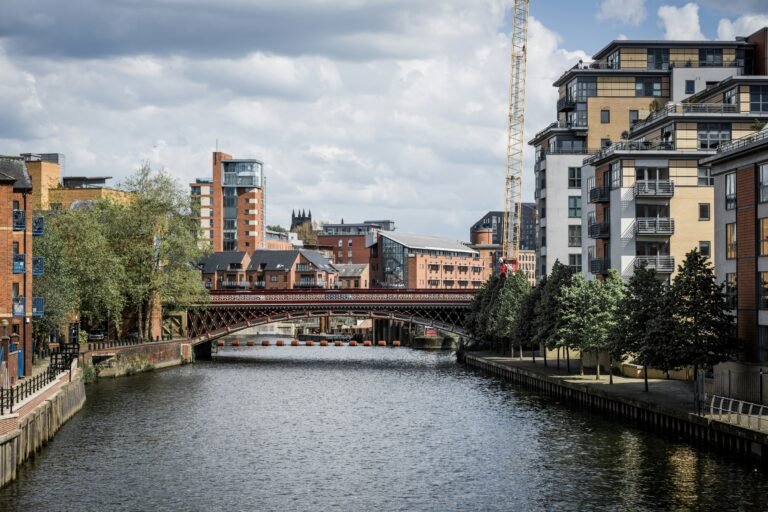 The Best Areas to Buy to Let in Leeds
